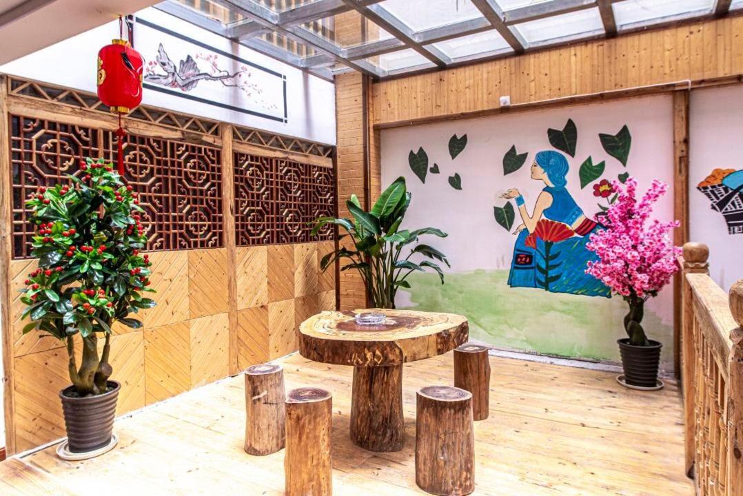 Mountain View Guesthouse 張家界市 エクステリア 写真